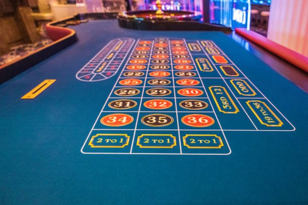 Table lobby showing multiple blackjack, roulette, and baccarat options